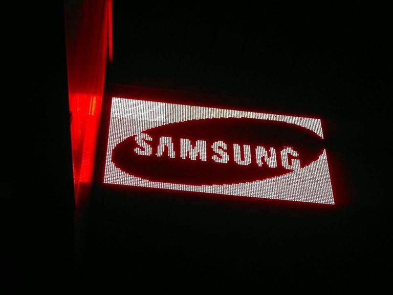 LED